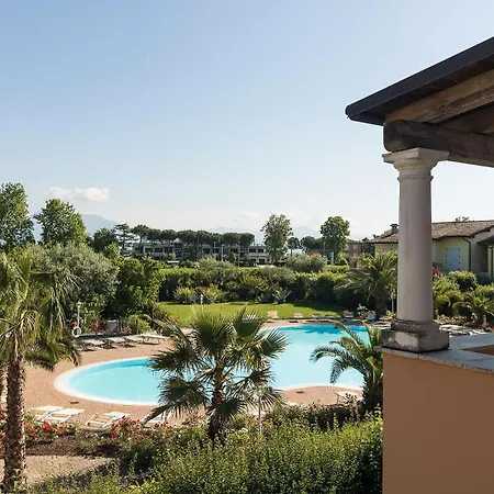 Apartment Charme Relax E Terrazza A Vista Sirmione